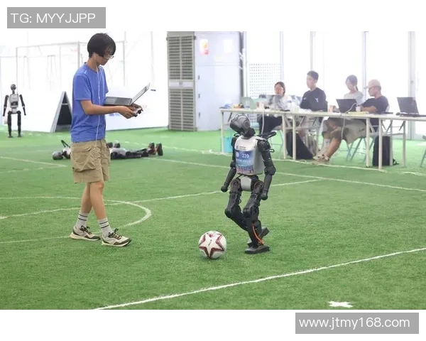 足球球星曾因与小孩子发生冲突而引发热议事件揭秘